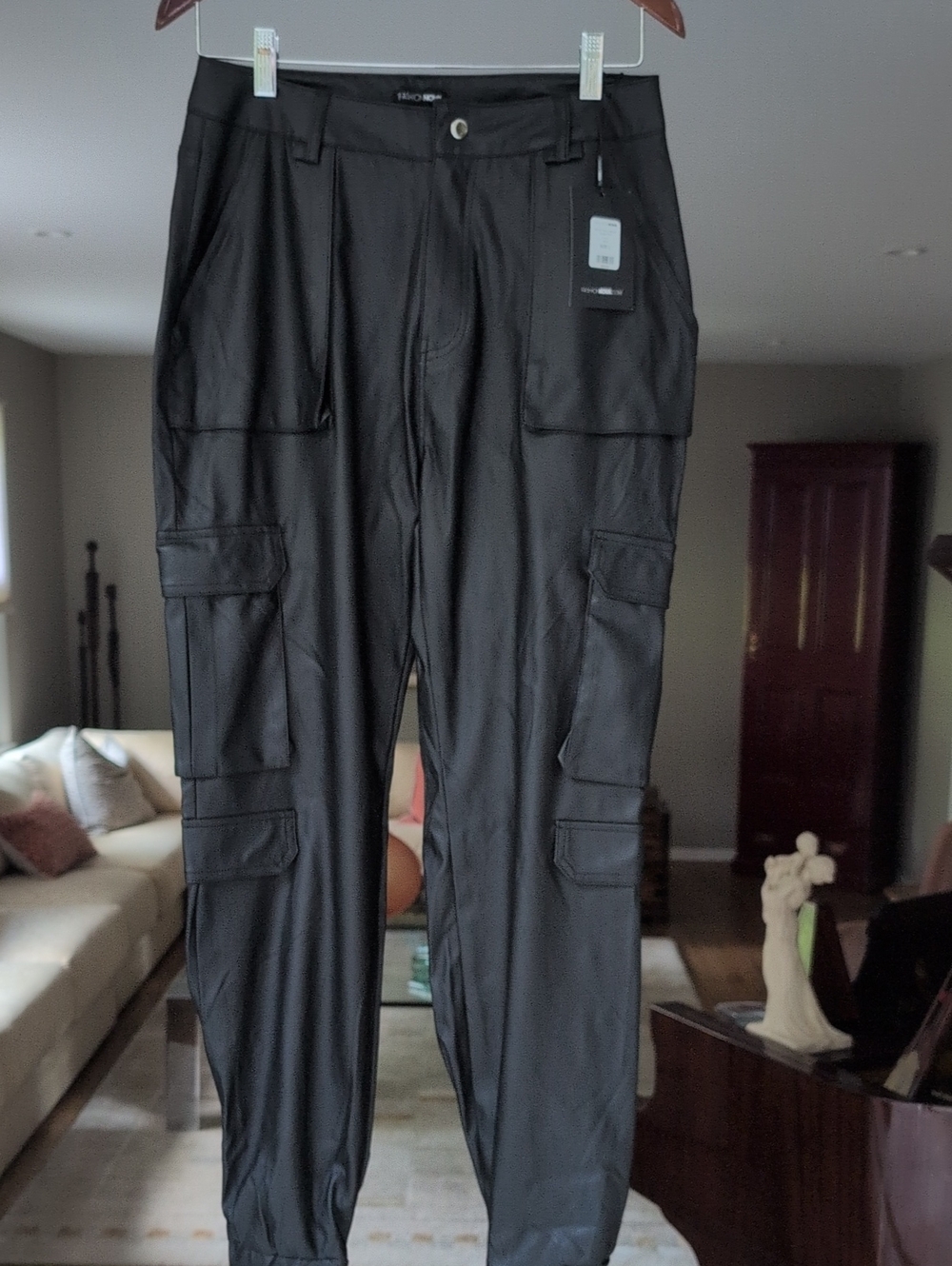 Fashion Nova Black Vegan Leather Cargo Pants with Multiple Pockets Size L NWT